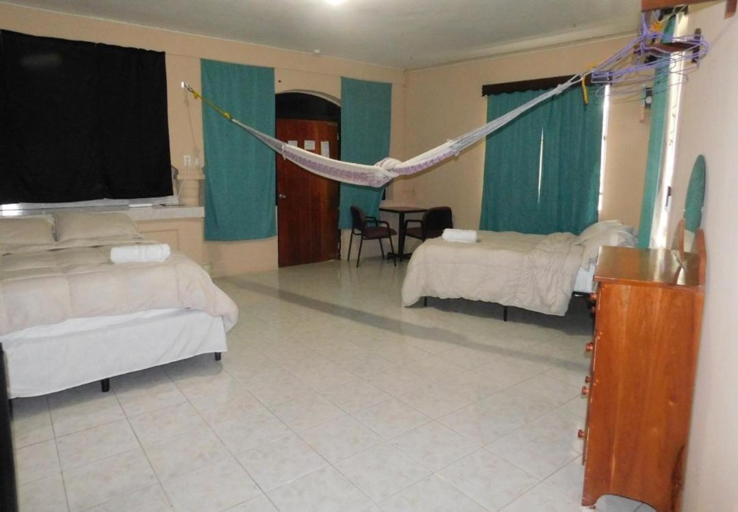 Arnold'S Guest House ซานอิกนาซิโอ ภายนอก รูปภาพ